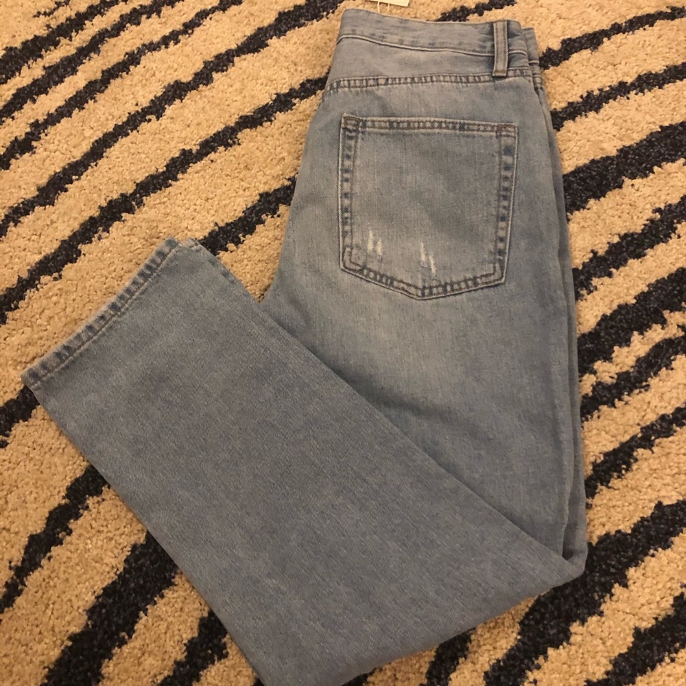 ***SOLD***Jean capri’s
